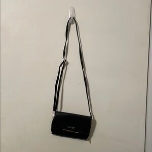 Elegant Black Crossbody Bag